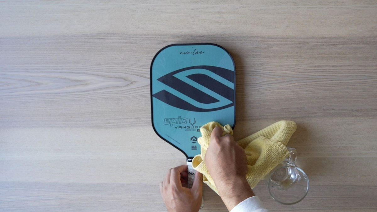 hướng dẫn bảo quản và chăm sóc vợt pickleball