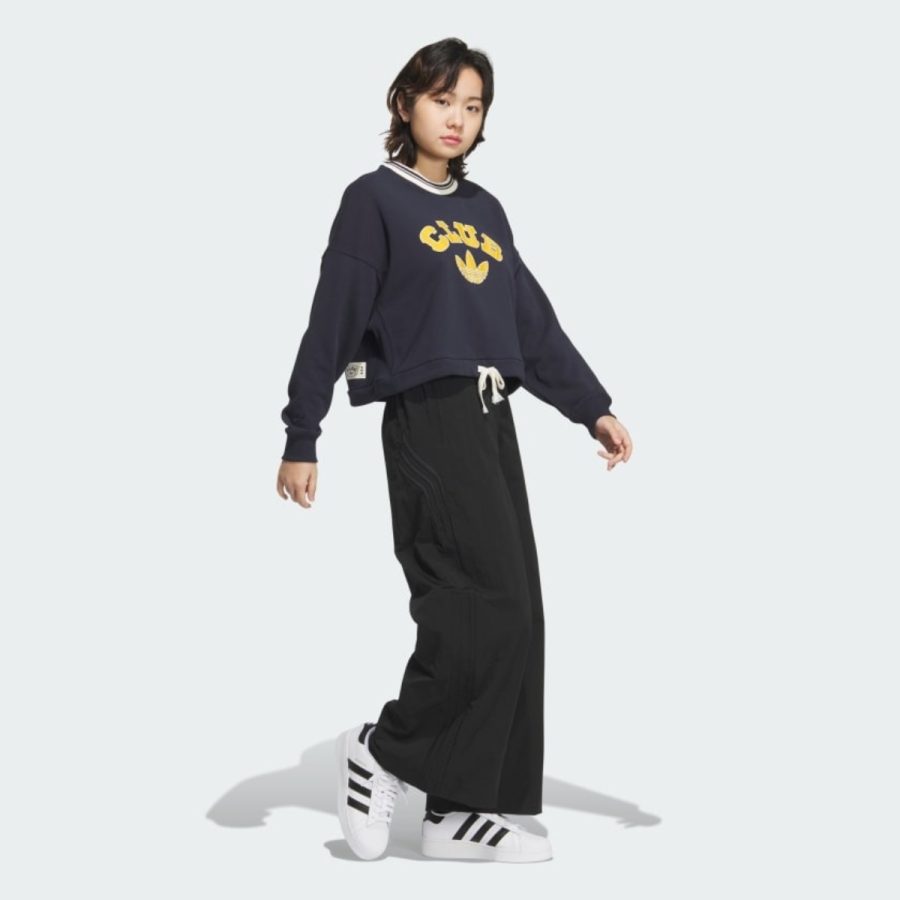 áo adidas collegiate graphics crew sweatshirt - night navy jd6374