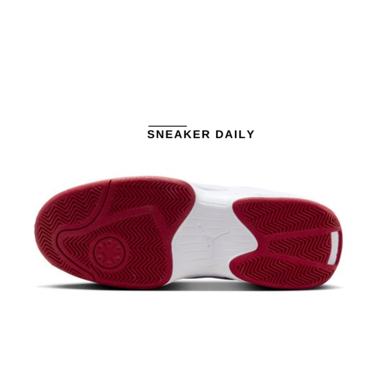 giày air jordan max aura 6 'white gym red' fq8298-106 (1) giày air jordan max aura 6 'white gym red' fq8298-106