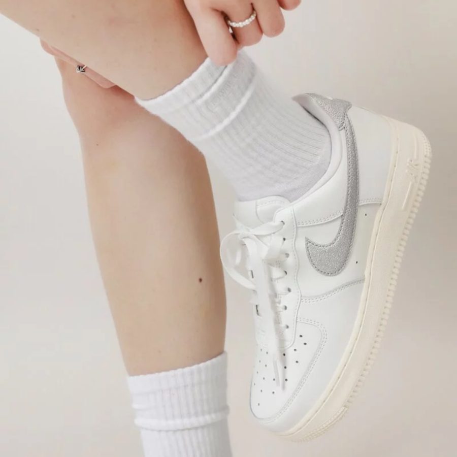 giày nike air force 1 '07 essential 'silver swoosh' dq7569-100