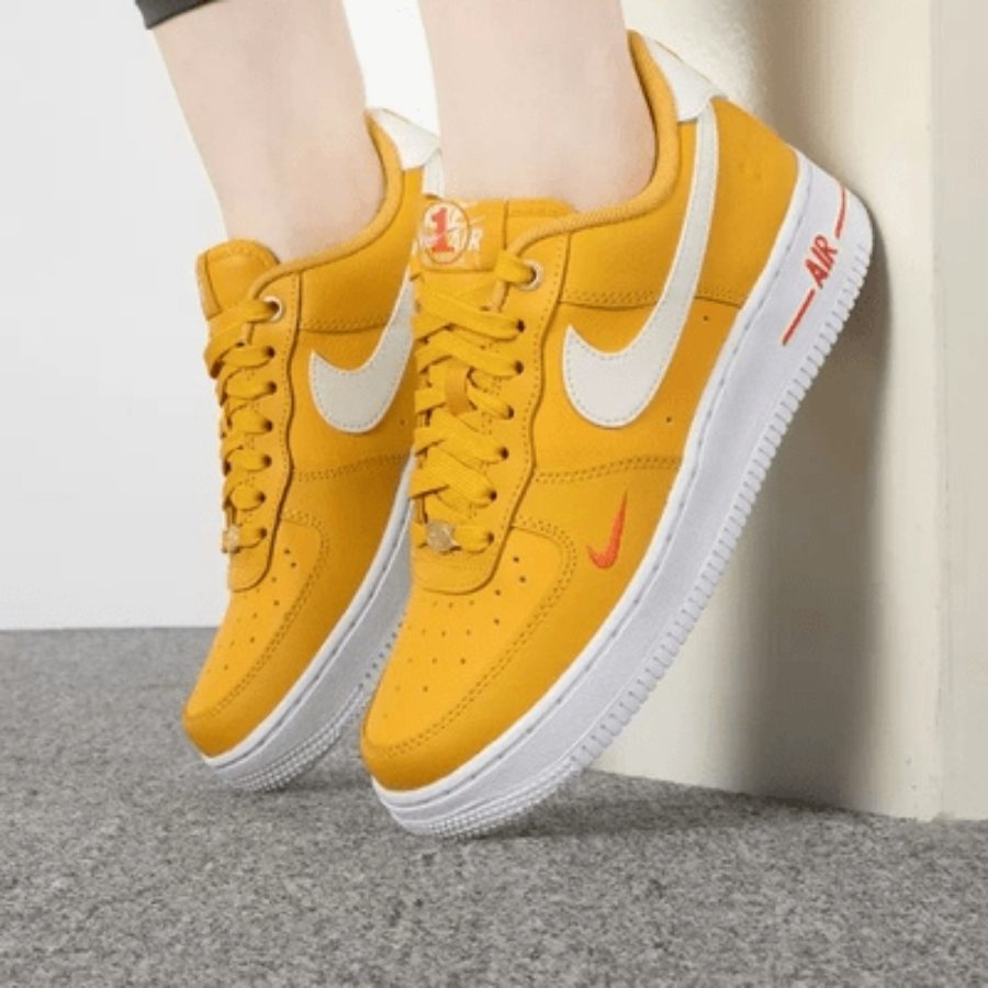 giày nike air force 1 '07 se '40th anniversary - yellow ochre' dq7582-700