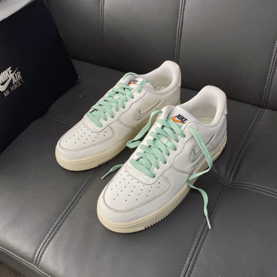 giày nike air force 1 low bijou ‘gold’ do9785-100