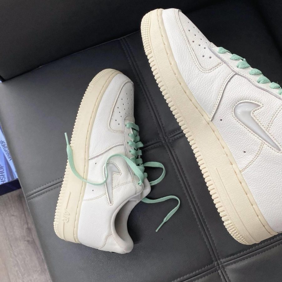 giày nike air force 1 low bijou ‘gold’ do9785-100