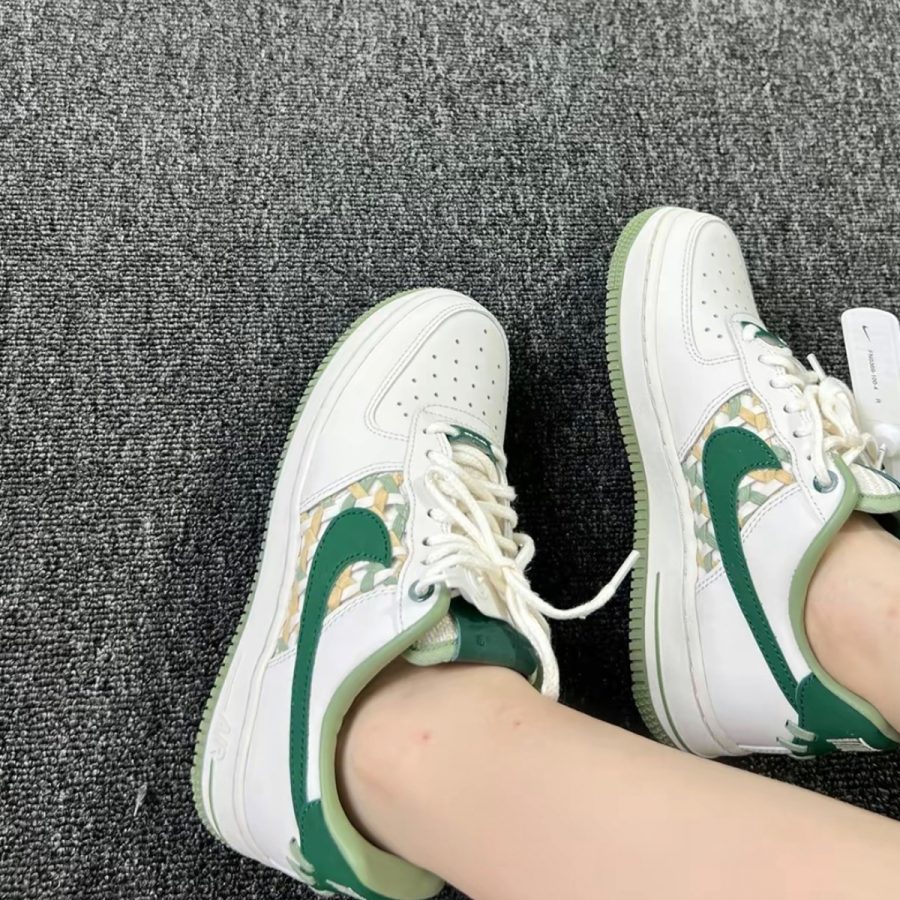 giày nike air force 1 low 'nai-ke light bone gorge green' fn0369-100