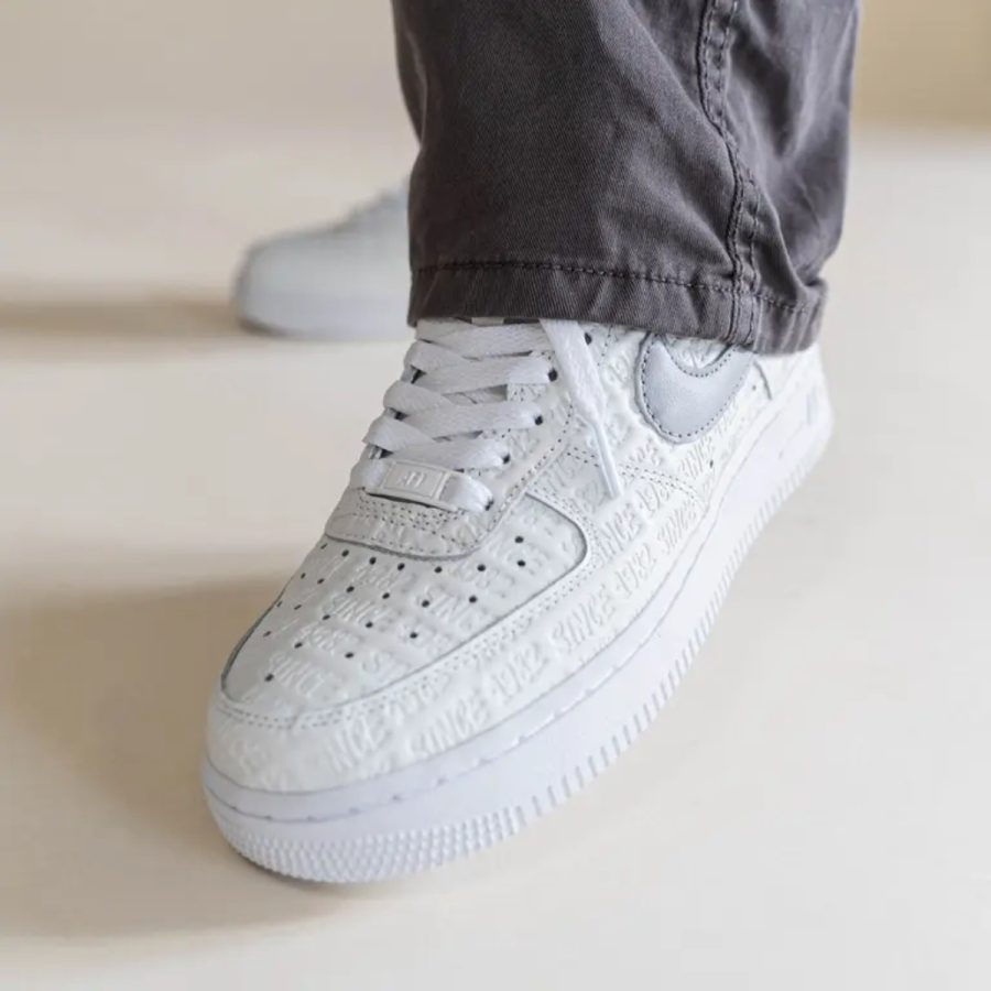 giày nike air force 1 low 'since 1982' fj4823-100