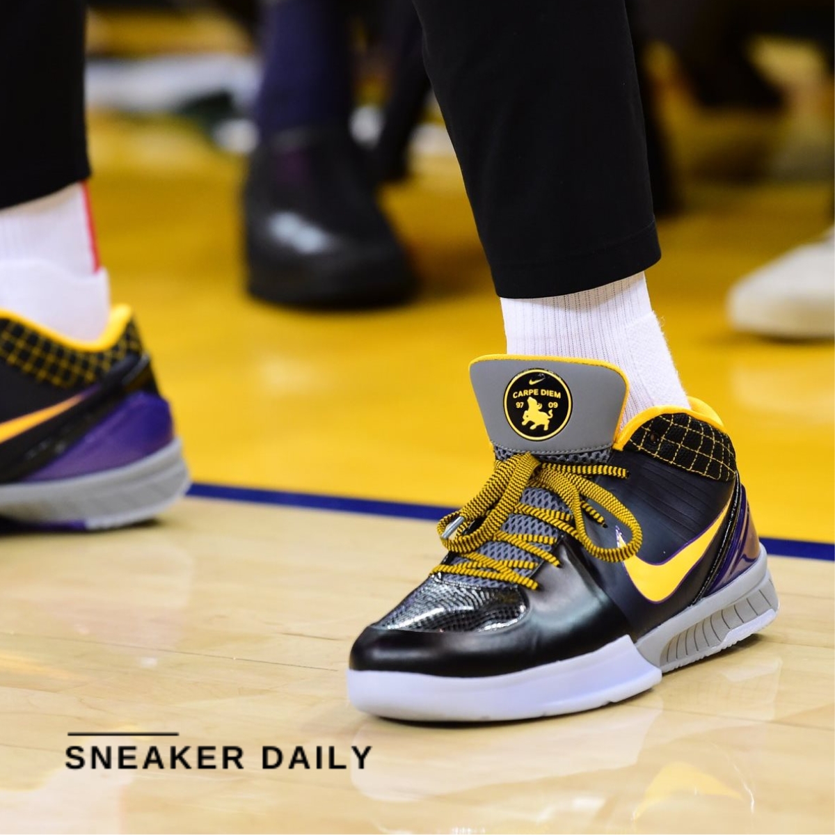 Kobe protro carpe diem store