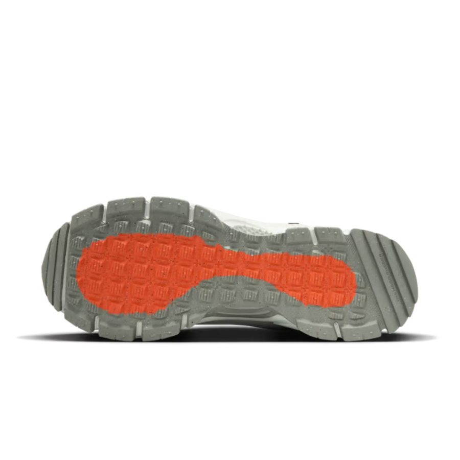 giày nike zoom vomero 5 roam 'black light silver' fv2295-001