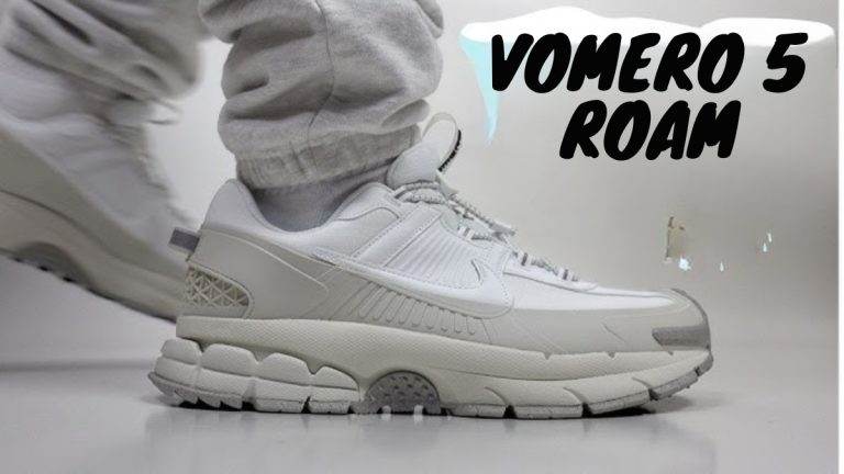 Nike Zoom Vomero 5 Roam