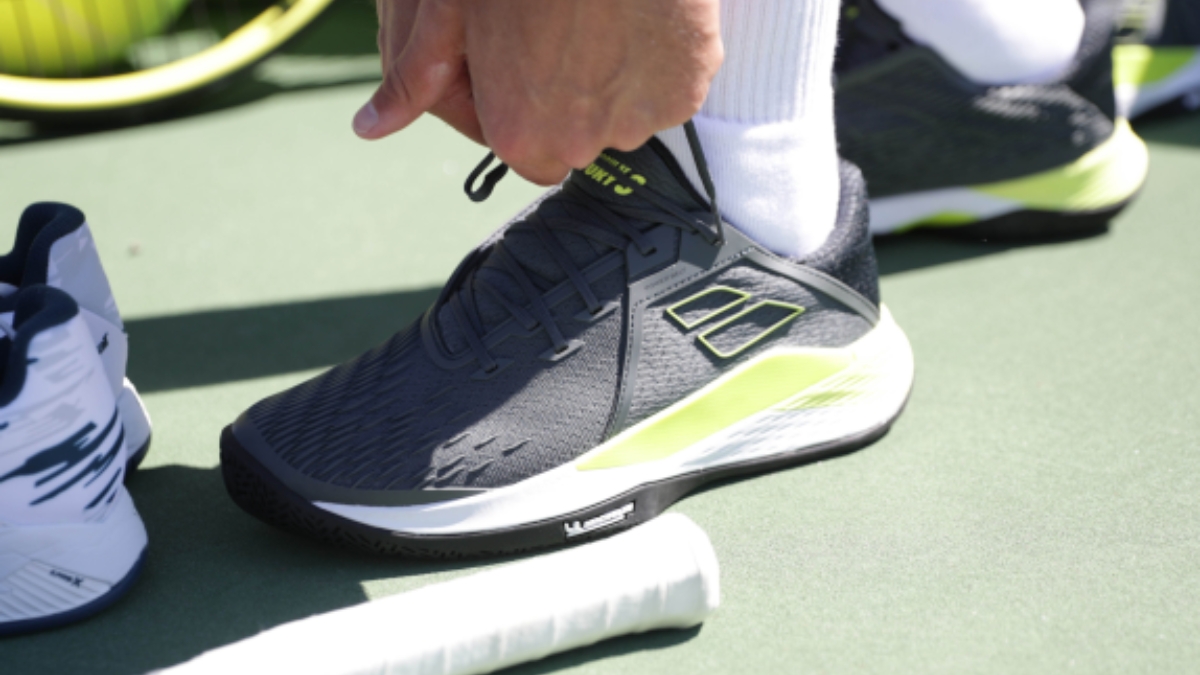 giày pickleball ngoài trời tốt nhất 2024