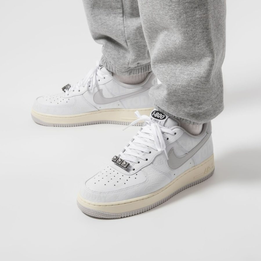 giày nike air force 1 '07 premium '1-800 toll free' cj1631-100