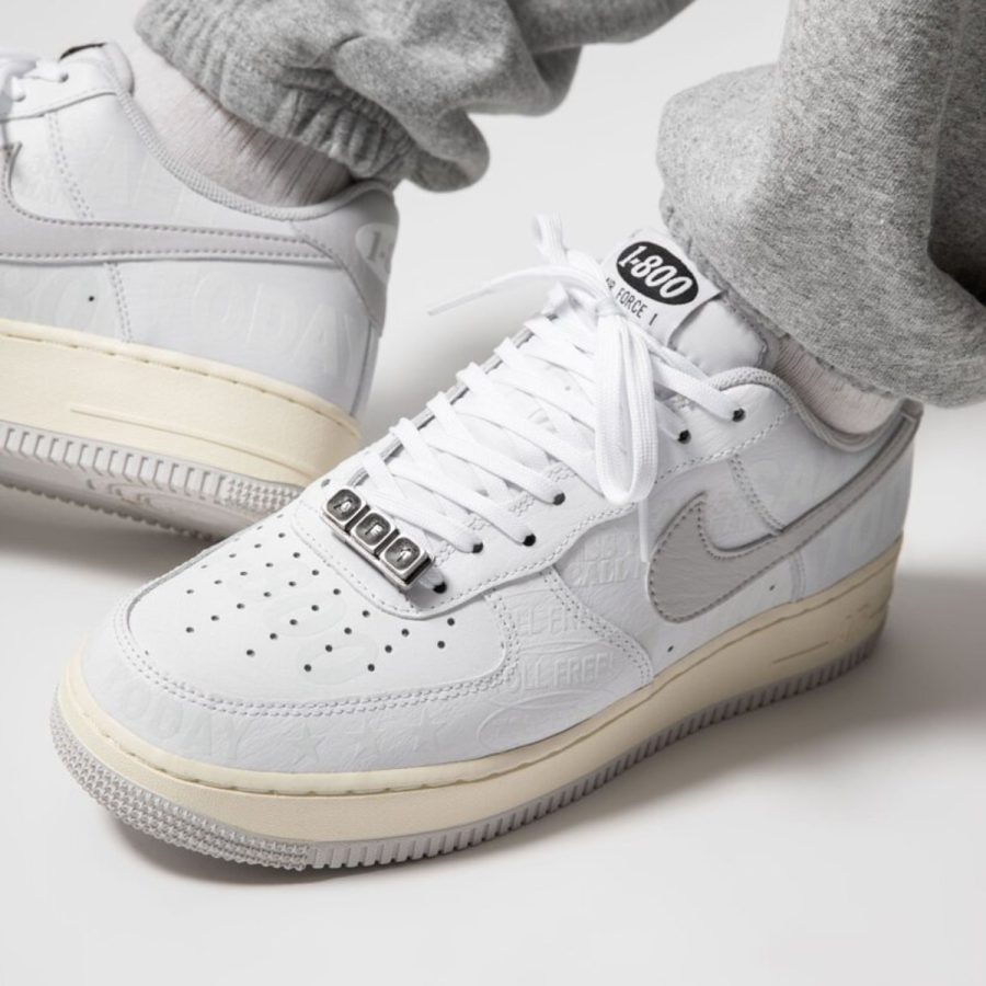 giày nike air force 1 '07 premium '1-800 toll free' cj1631-100