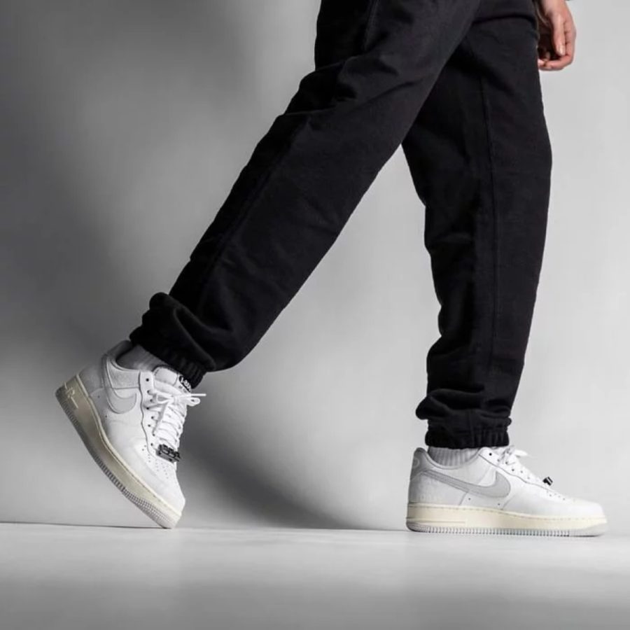 giày nike air force 1 '07 premium '1-800 toll free' cj1631-100