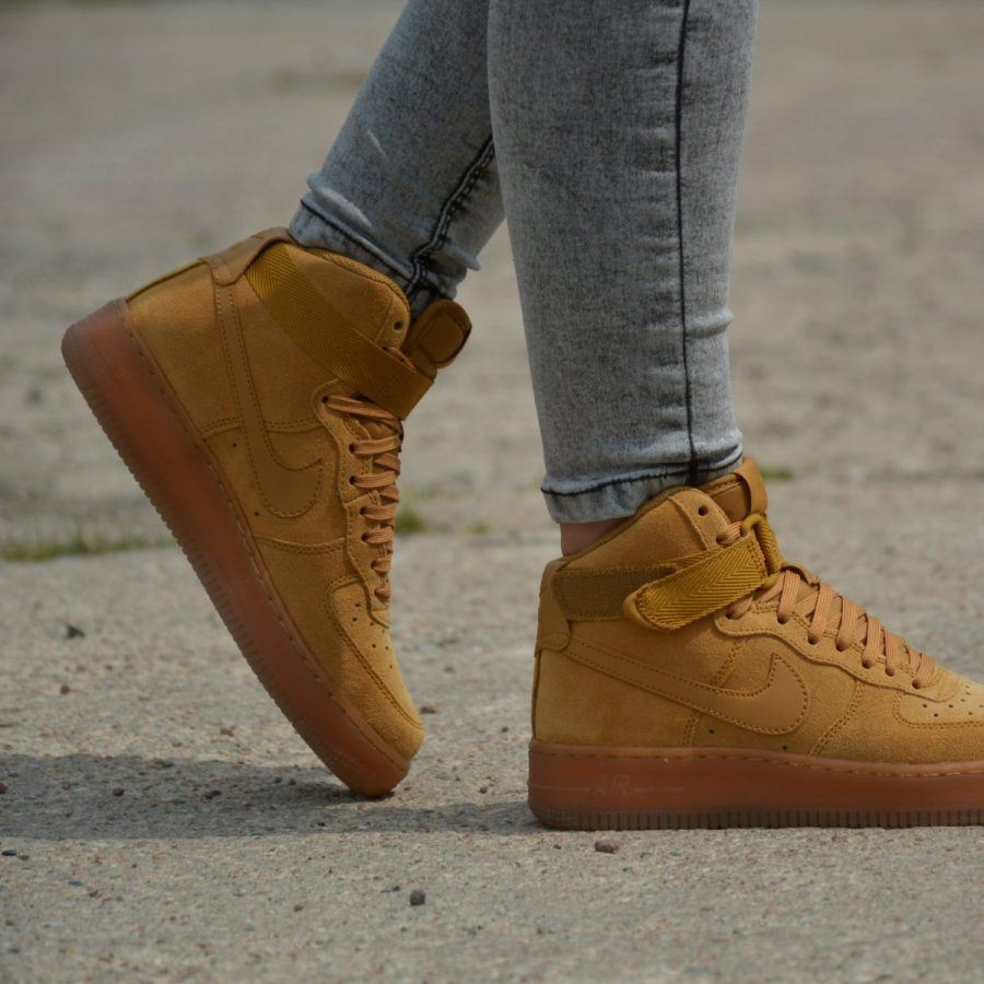 giày nike air force 1 high lv8 3 'wheat' ck0262-700