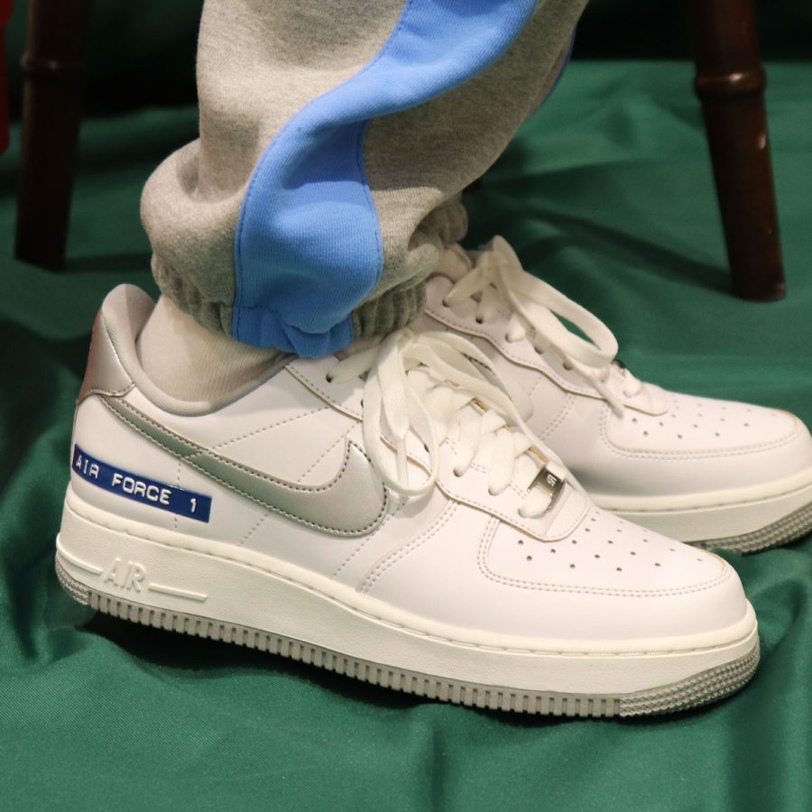 giày nike air force 1 low 'label maker' dc5209-100