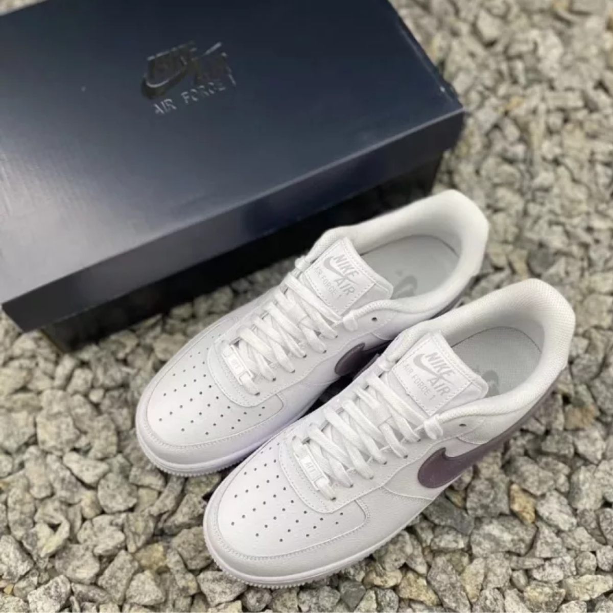 giày nike air force 1 low ‘white gold glitter swoosh’ dh4407-101 (8) giày nike air force 1 low ‘white gold glitter swoosh’ dh4407-101
