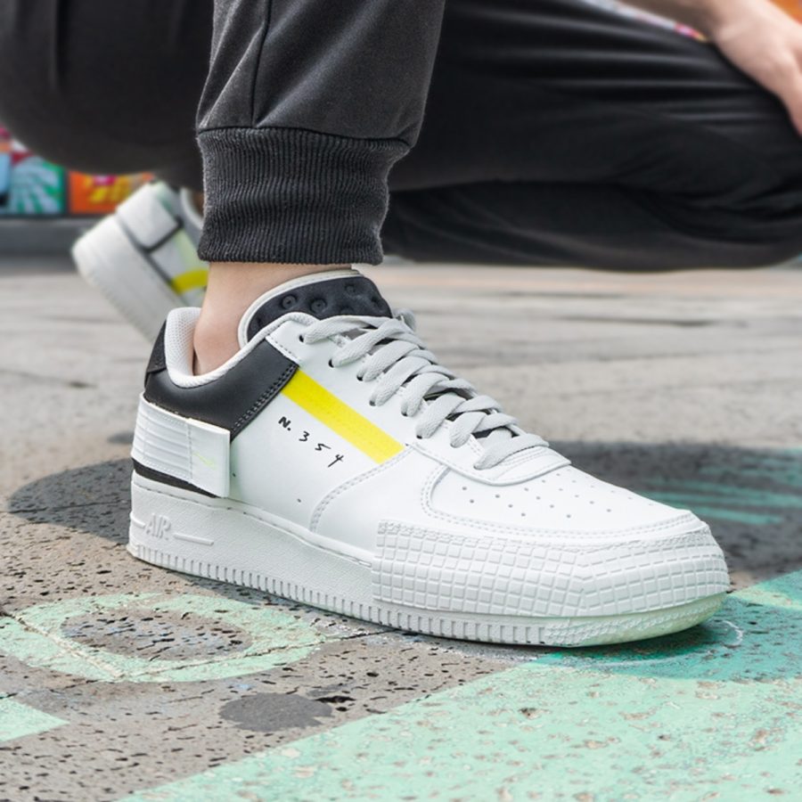 giày nike air force 1 type 'white barely volt' ck6923-100