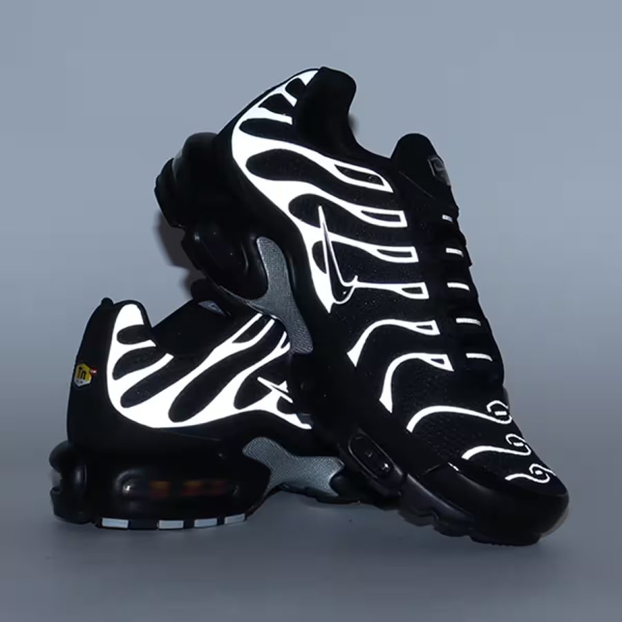 giày nike air max plus premium 'black reflective silver' hq3029-001