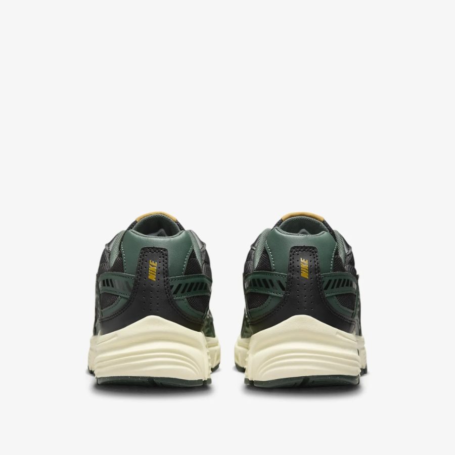 giày nike initiator 'black vintage green' hq3611-010