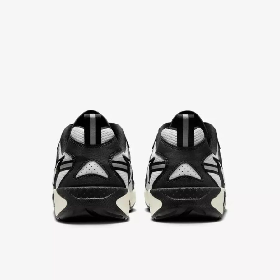 giày nike jam 'black white' fn0314-004