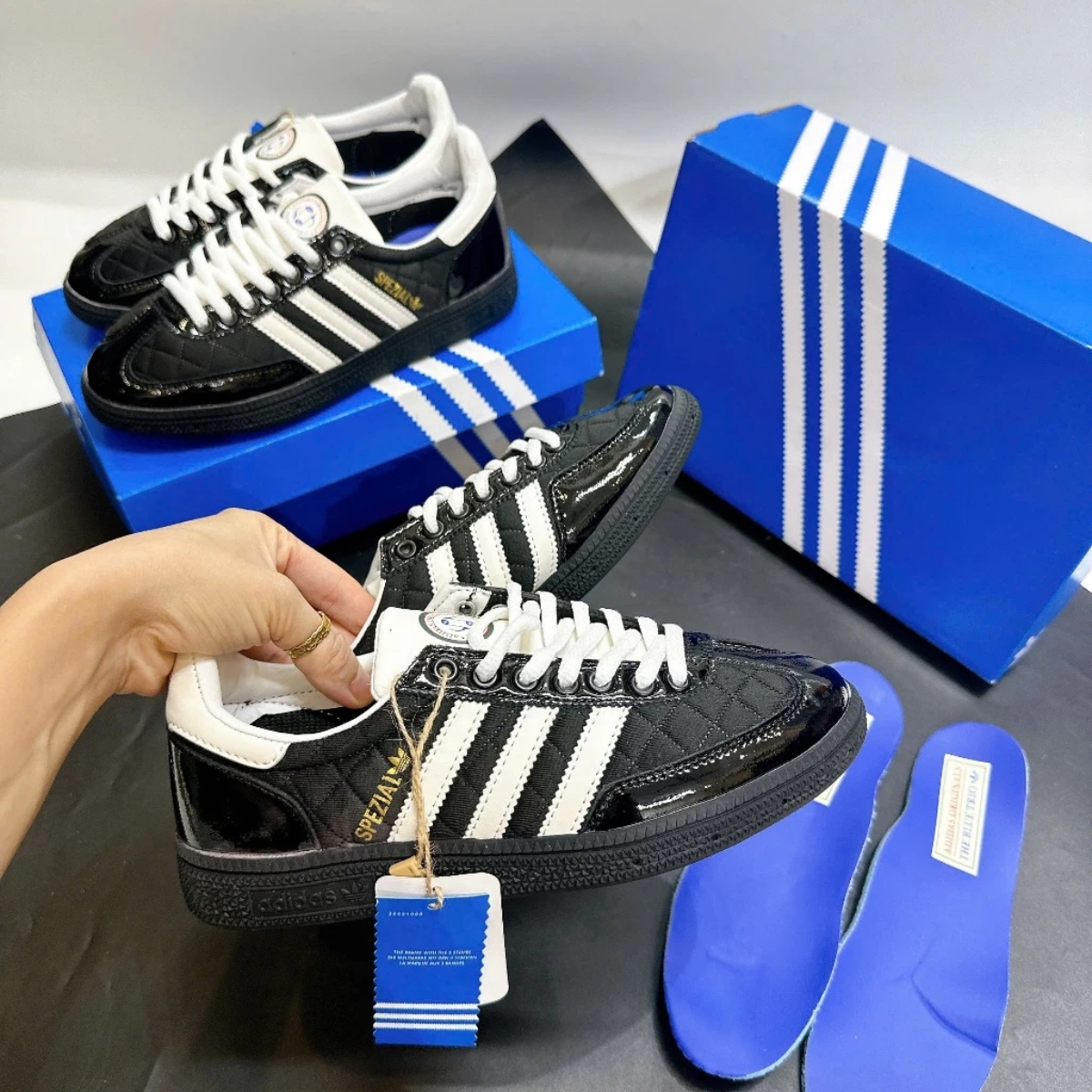 HANDBALL SPEZIAL JP5669（スニーカー）｜adidas（アディダス）のファッション通販 - ZOZOTOWN