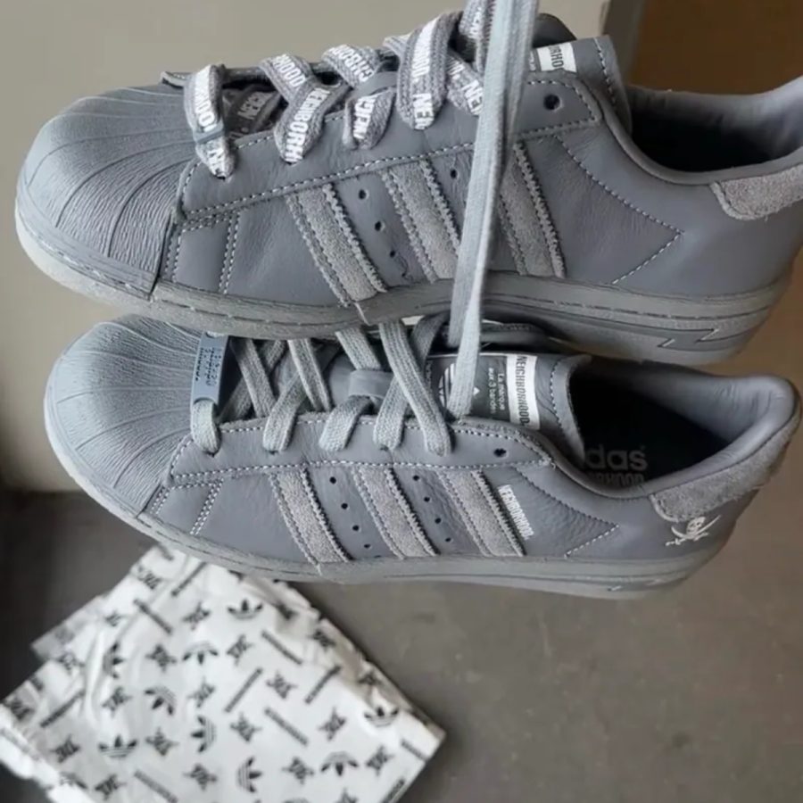 giày adidas x neighborhood superstar 'cement grey' ie6115