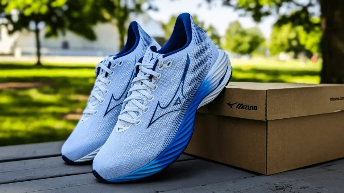 mizuno wave rider 28: giày chạy tiên tiến liệu có đáng tiền