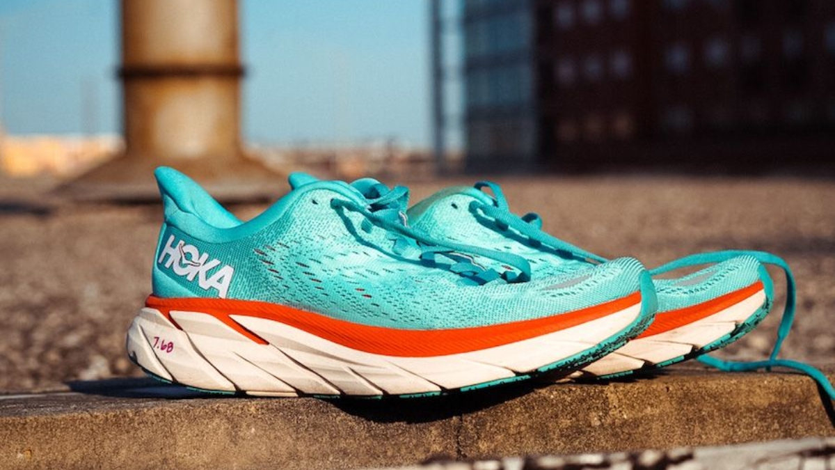 giày chạy bộ hoka