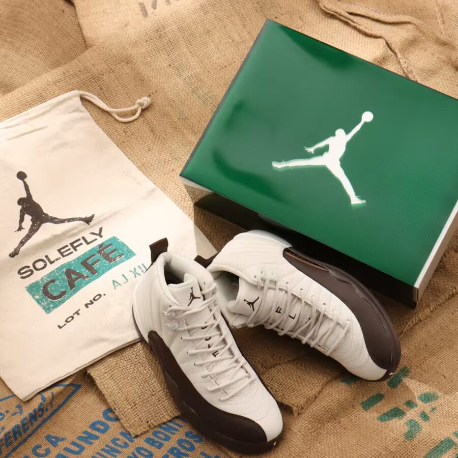 giày air jordan 12 x solefly 'white baroque brown' fz5026-100