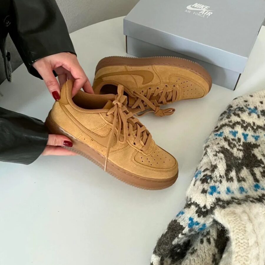 giày nike air force 1 lv8 'wheat' hq7476-700