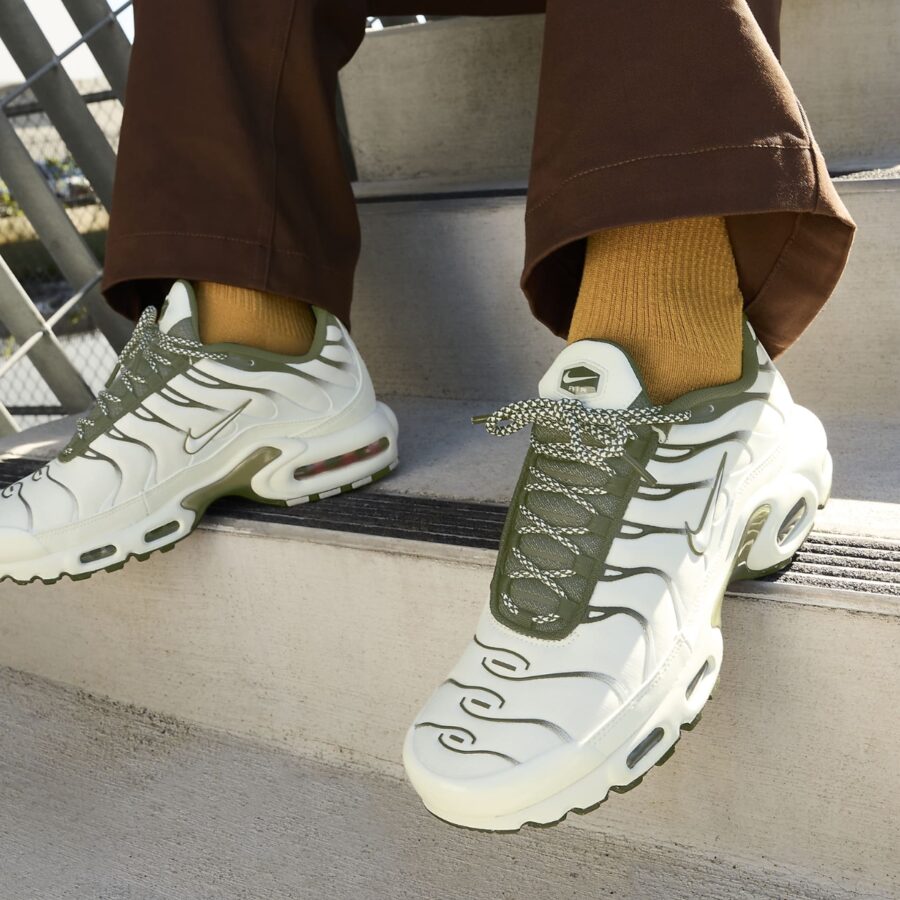 giày nike air max plus 'light bone medium olive' fb9722-002