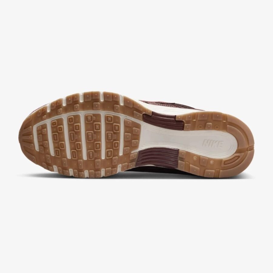 giày nike p-6000 se 'dark pony burgundy crush' hf0015-200