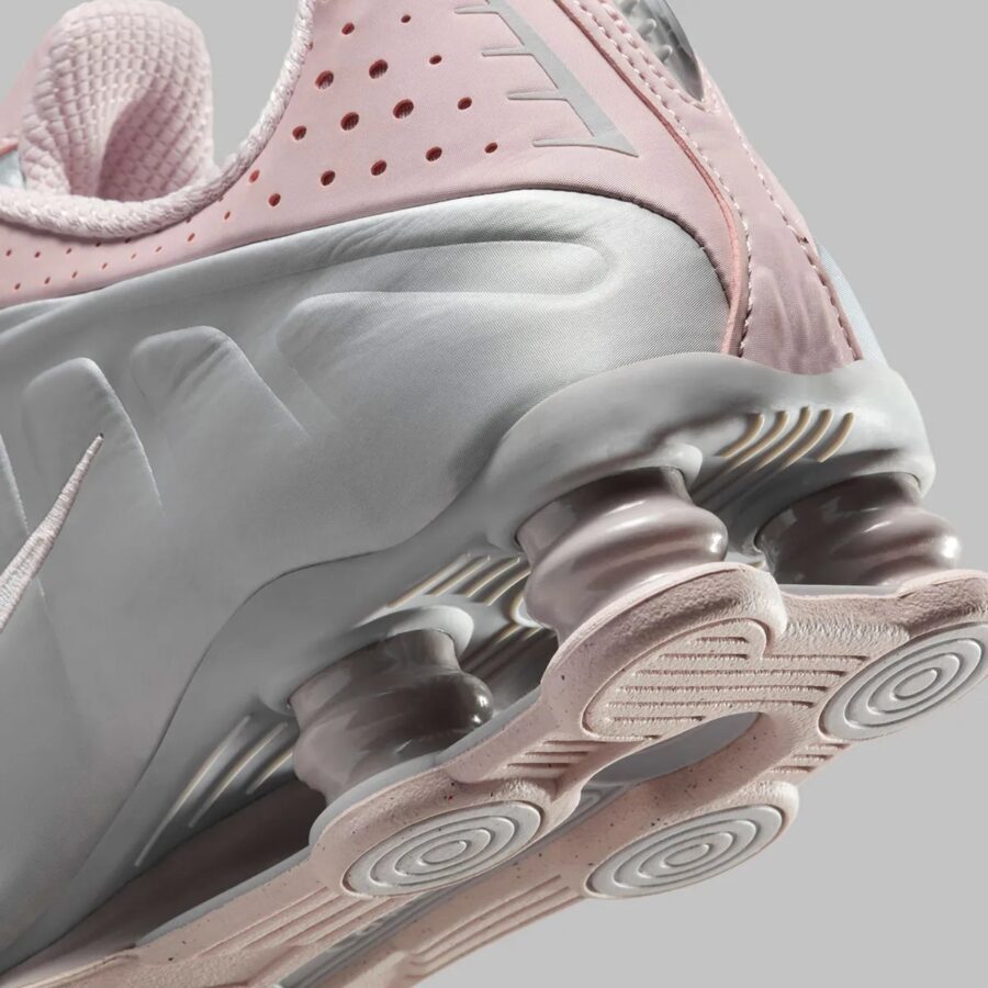 giày nike shox r4 barely rose ar3565-600