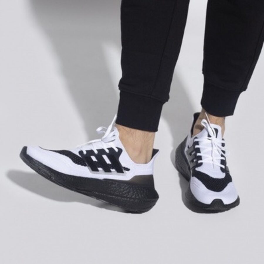 giày thể thao adidas ultraboost 21 cloud white s23708