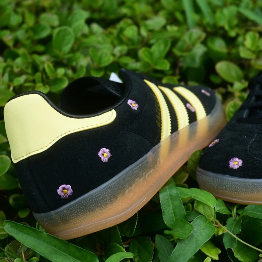 giày adidas gazelle indoor 'black almost yellow floral' if4490