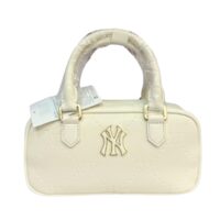 túi mlb ny classic monogram jacquard boston màu trắng 7acrmd55n-50crm