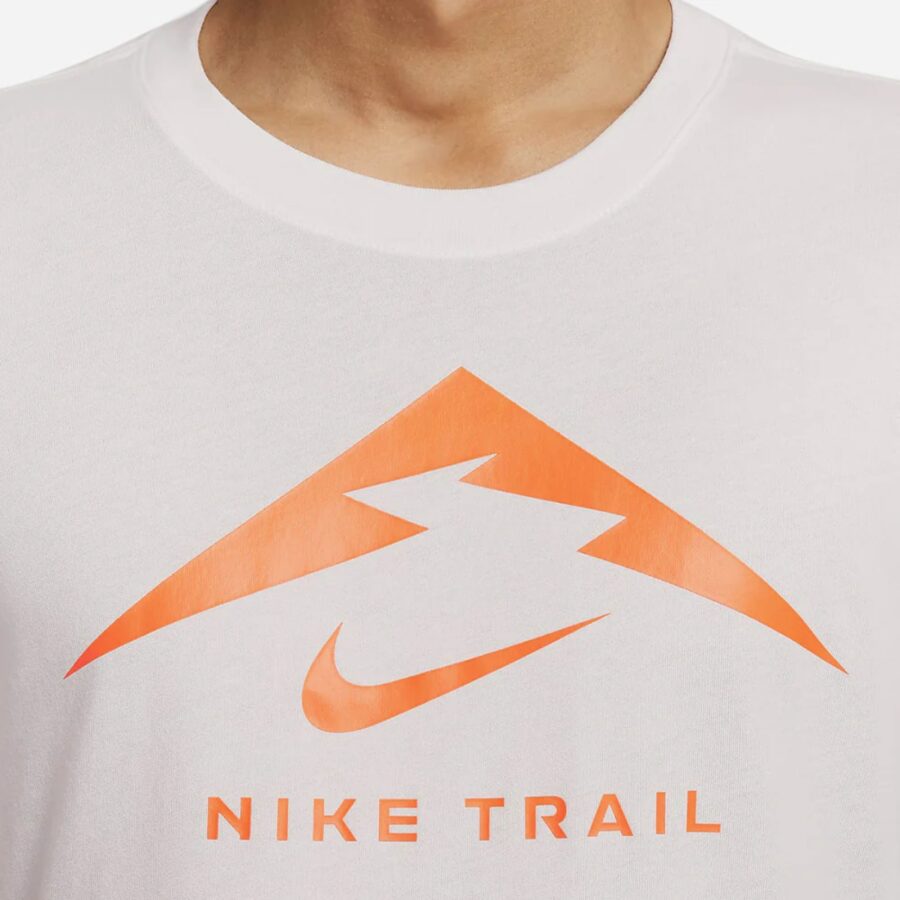 áo nike dri-fit men's trail running t-shirt white fq3915-121