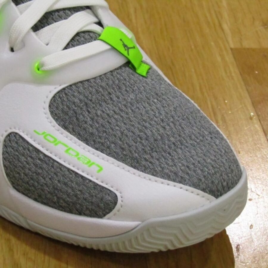 giày air jordan heir series 'sail electric green' fz2473-103