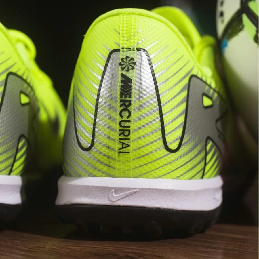 giày nike mercurial vapor 16 academy tf mad voltage fq8449-700