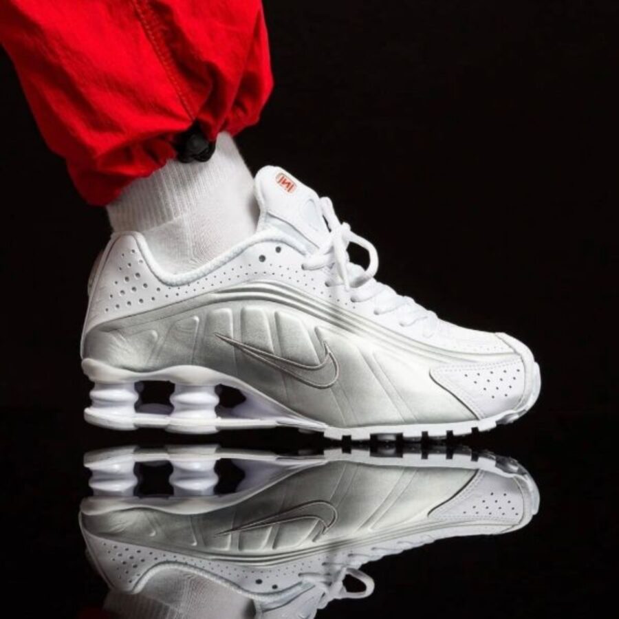 giày nike shox r4 'white metallic' ar3565-101