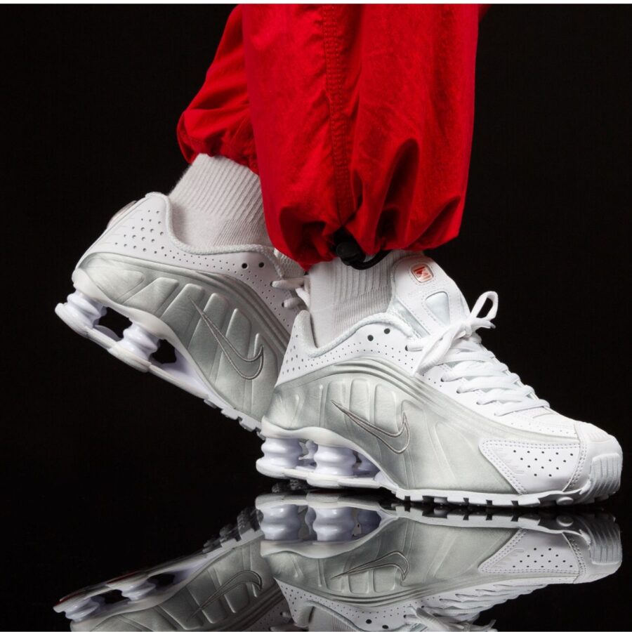 giày nike shox r4 'white metallic' ar3565-101
