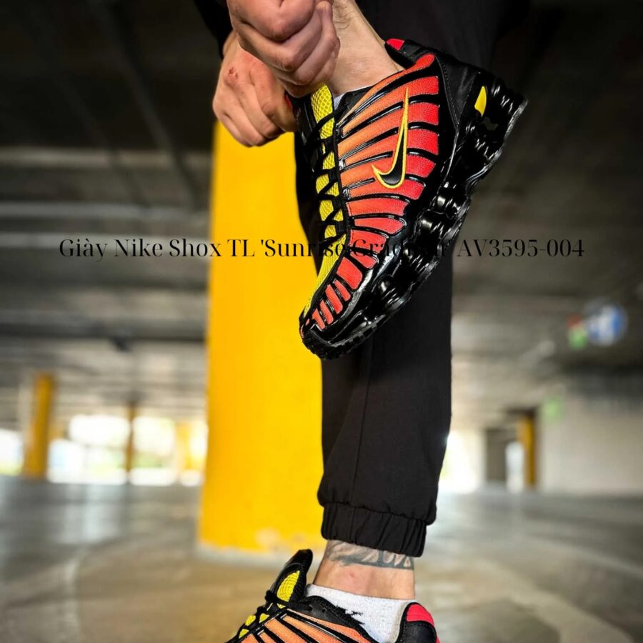 giày nike shox tl 'sunrise gradient' av3595-004