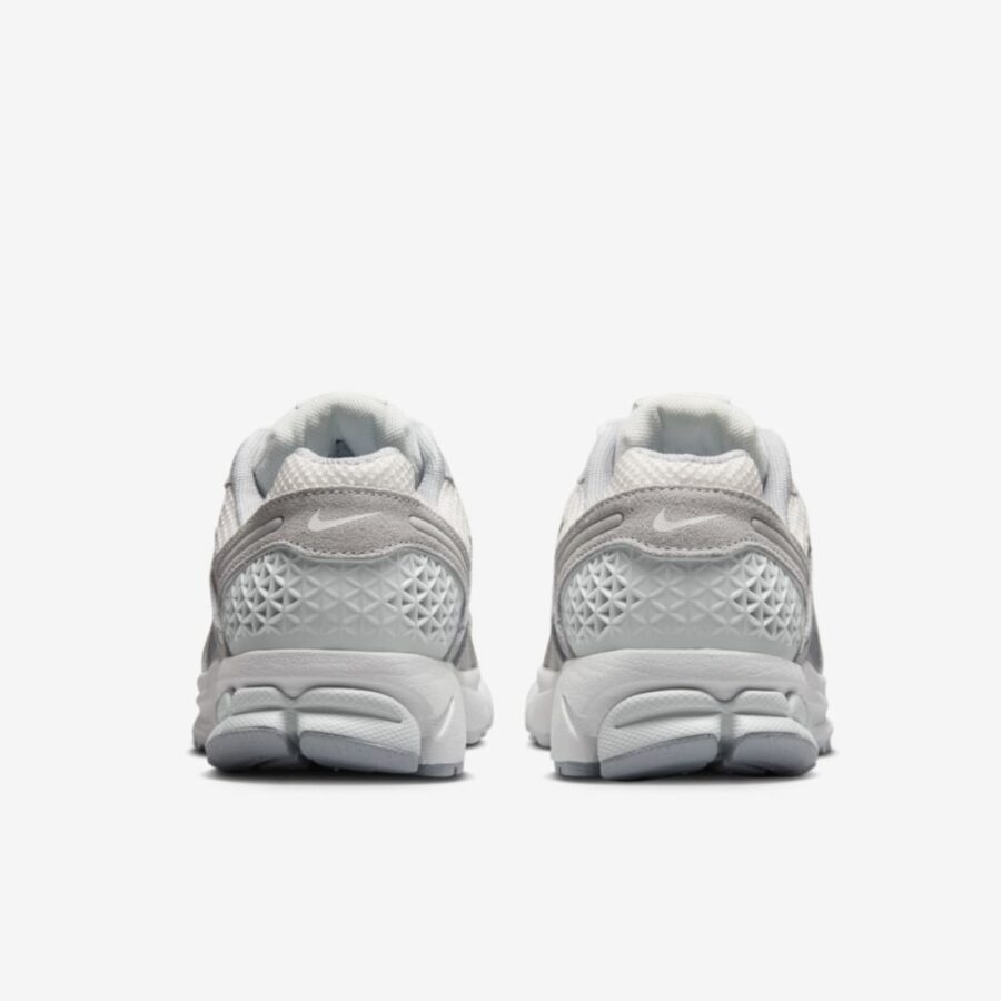 giày nike zoom vomero 5 wmns pure platinum summit white hq0458-001