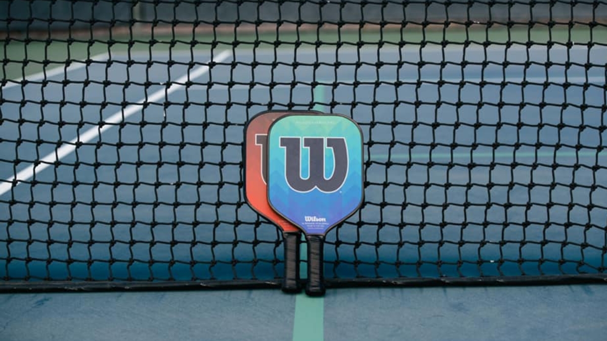 vợt pickleball wilson: độ kiểm soát hoàn hảo cho cú đánh chính xác