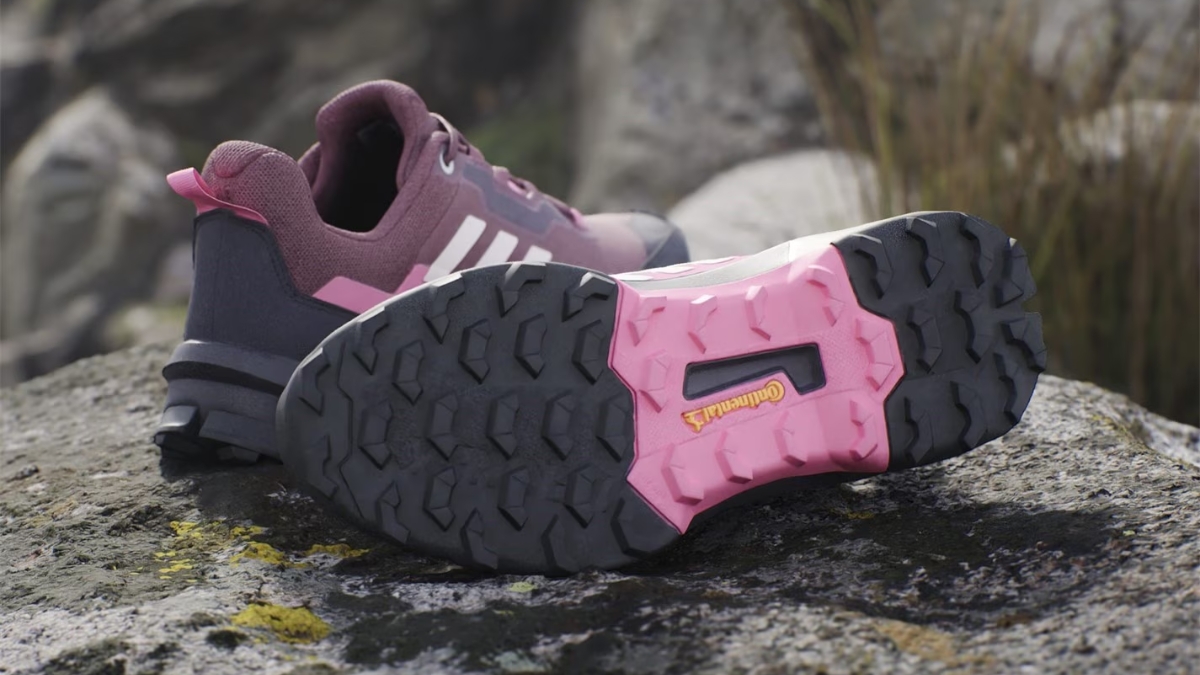 đánh giá giày đi bộ đường dài adidas terrex ax4