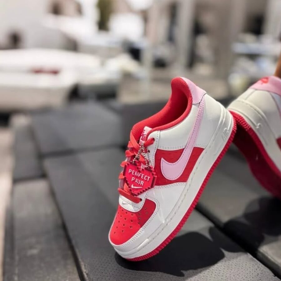 giày nike air force 1 low gs valentine's day hv5165-121