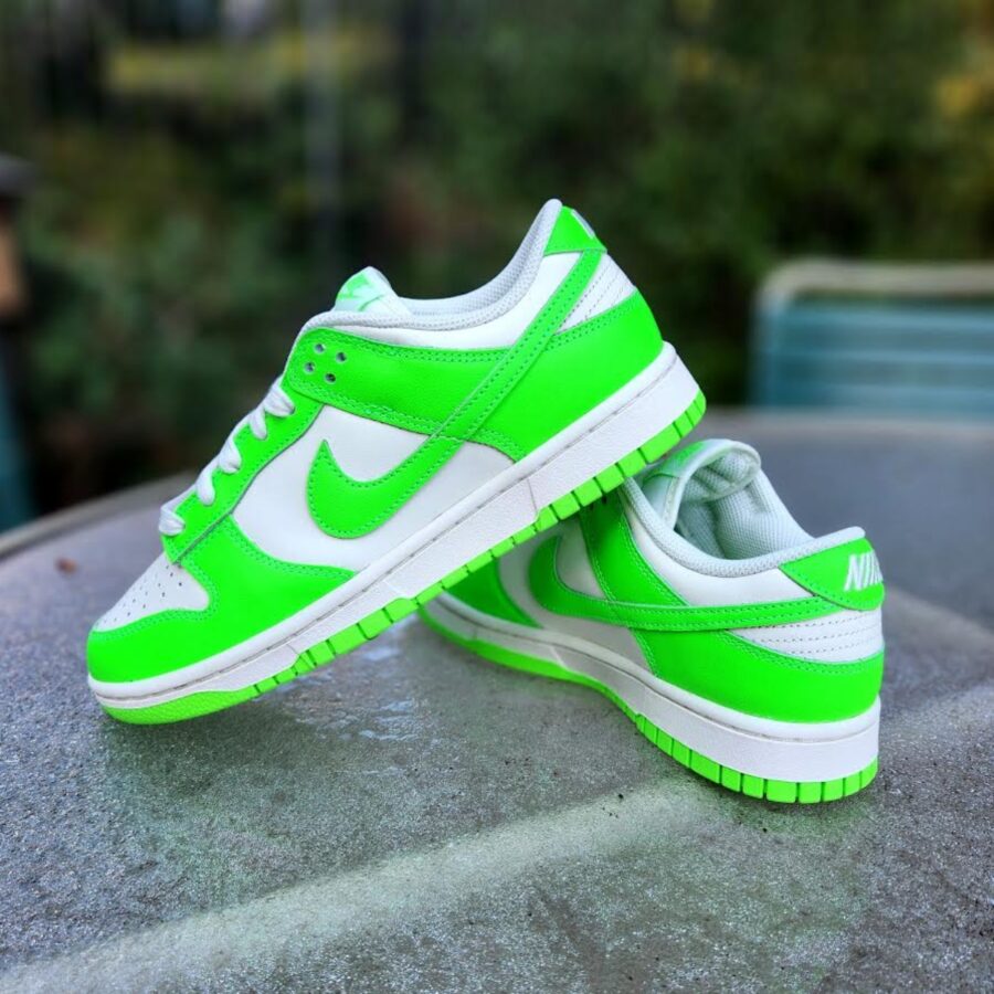 giày nike dunk low green strike hv0842-133