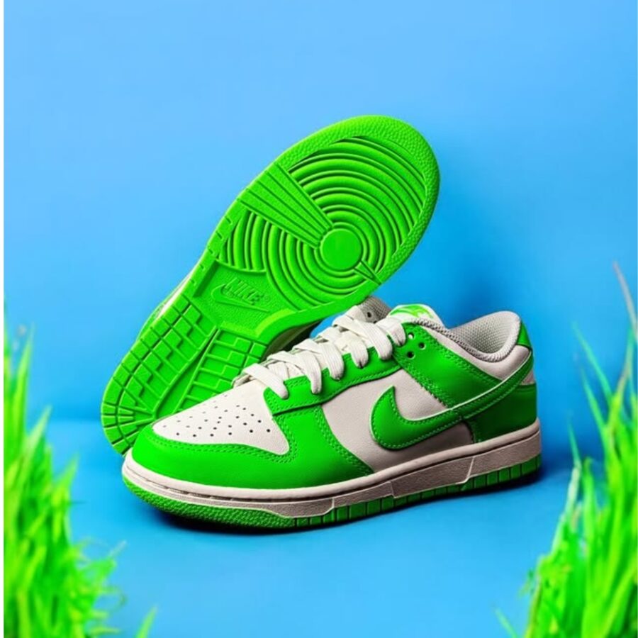 giày nike dunk low green strike hv0842-133