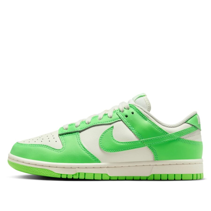 giày nike dunk low green strike hv0842-133