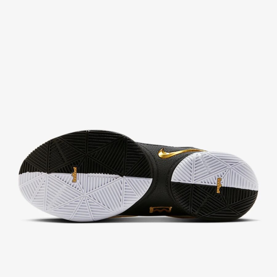 giày nike lebron 22 'white metallic gold black' hv8453-100