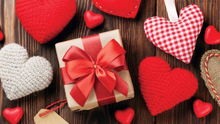 quà valentine cho bạn nam